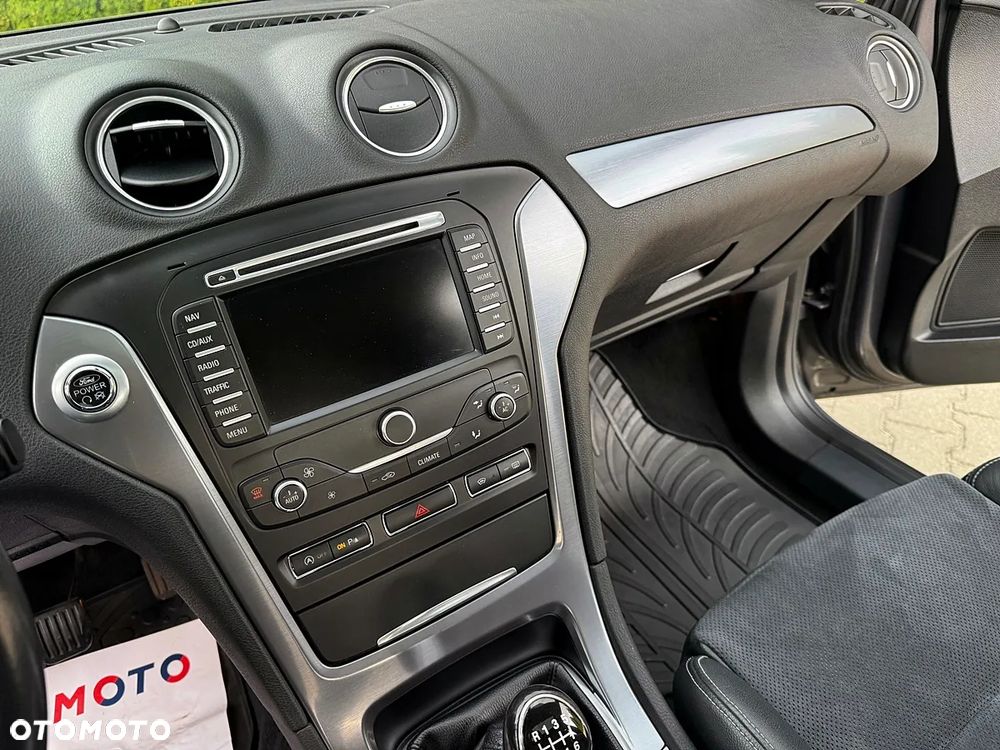 Ford Mondeo 1.6 TDCi Platinium X Plus (Titanium) - 34