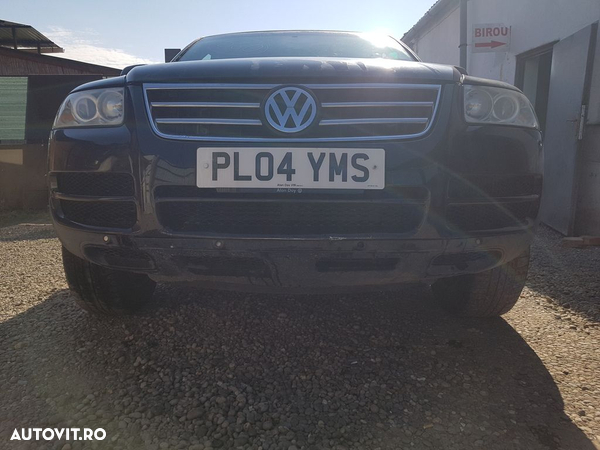 Bara fata Volkswagen Touareg 2003 - 2006 NEGRU (560) model fara spalatoare far