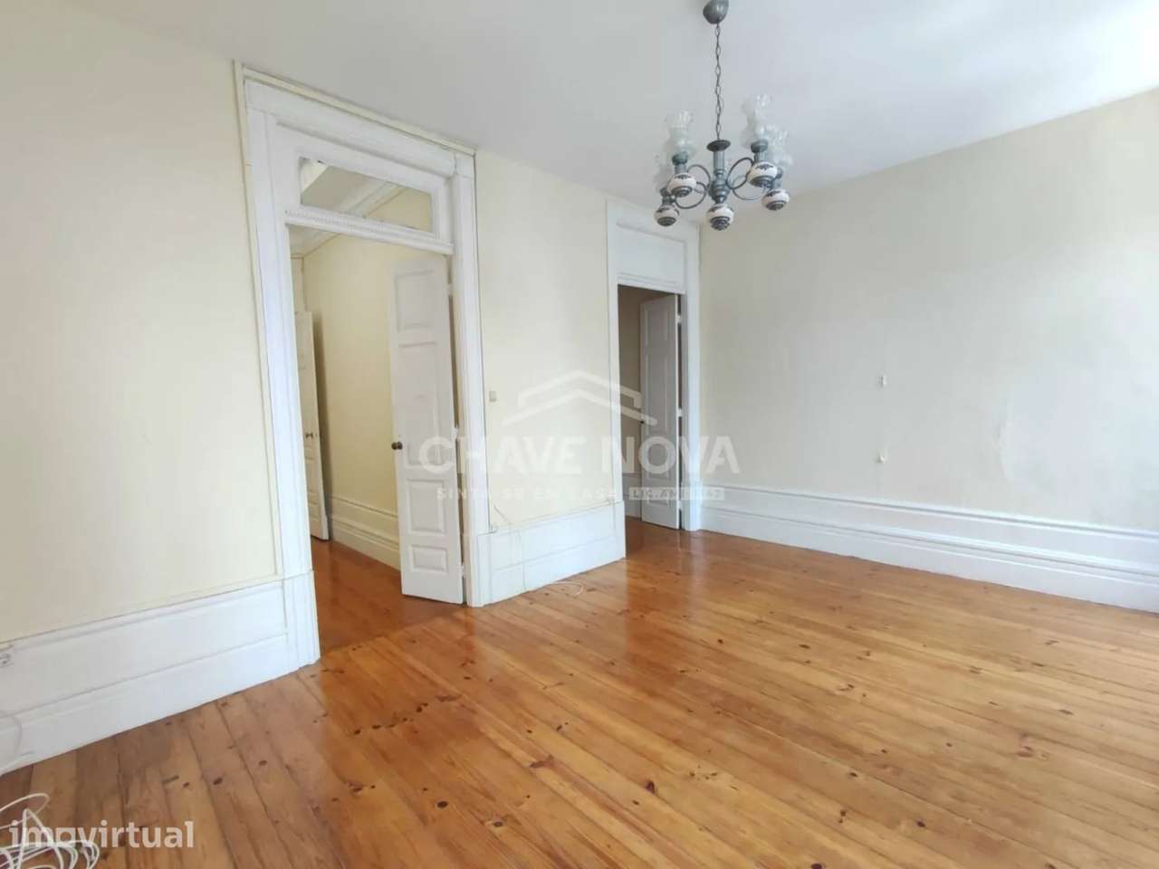 Apartamento T3 para arrendar na "Baixa" do Porto - Grande imagem: 2/21