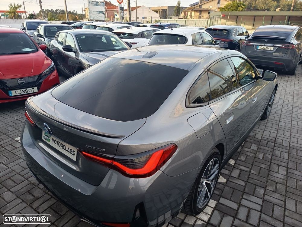 BMW i4 eDrive35 - 12