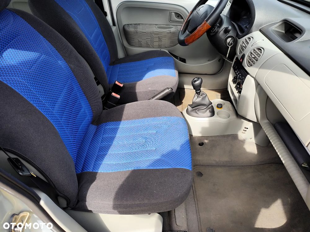 Renault Kangoo - 16
