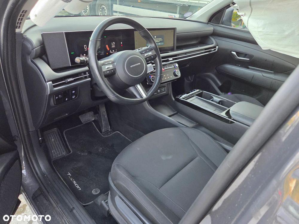 Hyundai Tucson 1.6 T-GDi HEV 2WD Trend - 17