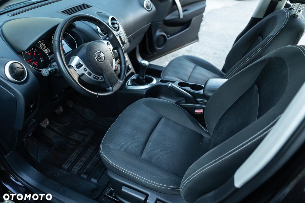 Nissan Qashqai 1.6 Tekna - 23
