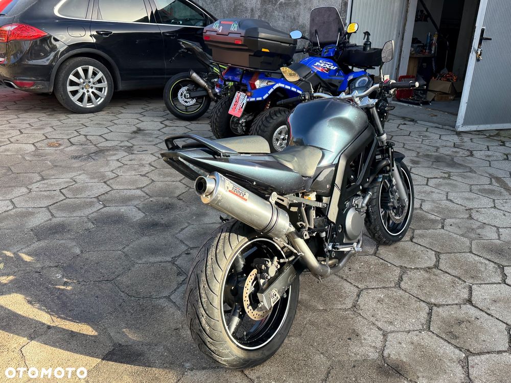 Suzuki SV - 6