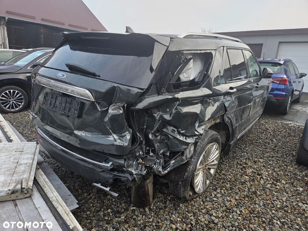 Ford Explorer EcoBoost Plug-in Hybrid PLATINUM - 3