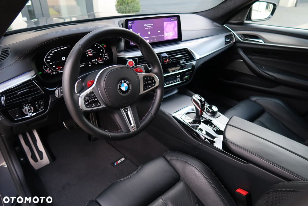 BMW M5 - 24
