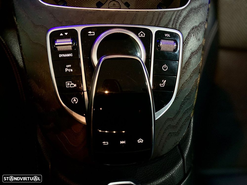 Mercedes-Benz E 220 d Avantgarde - 19