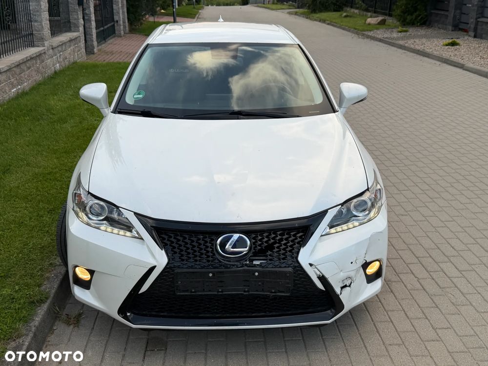 Lexus CT 200h Prestige - 30