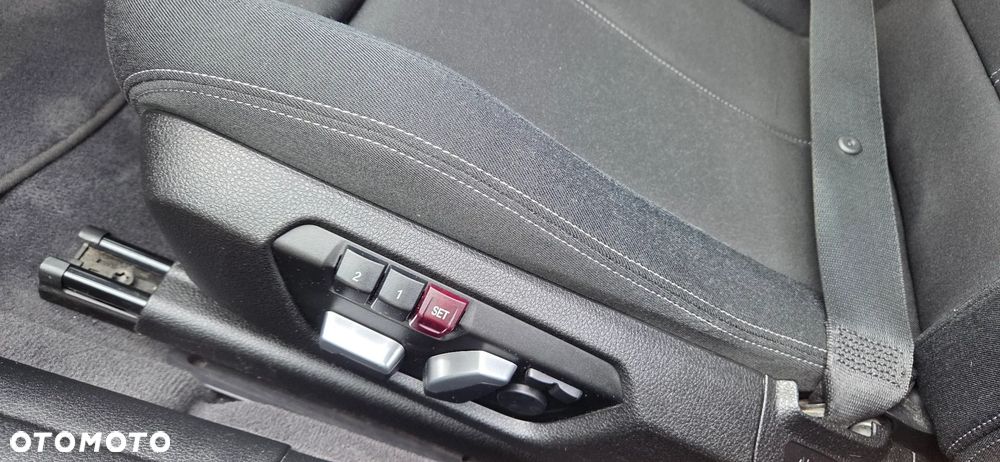 BMW Seria 4 420d Sport Line - 12