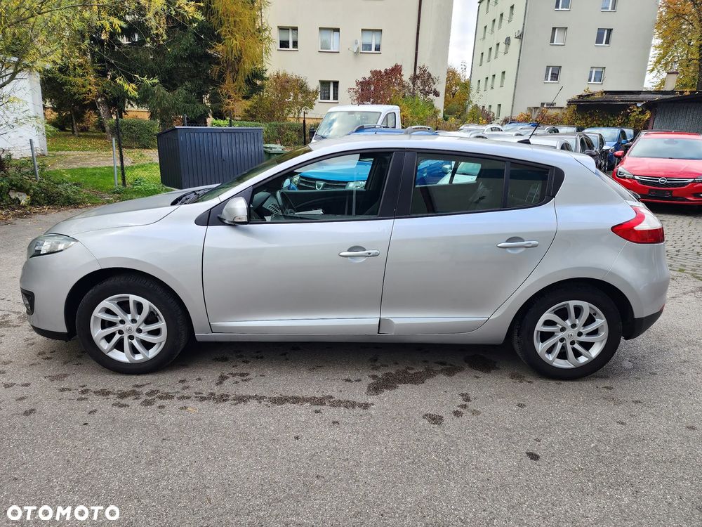 Renault Megane 1.6 16V 100 Paris - 9