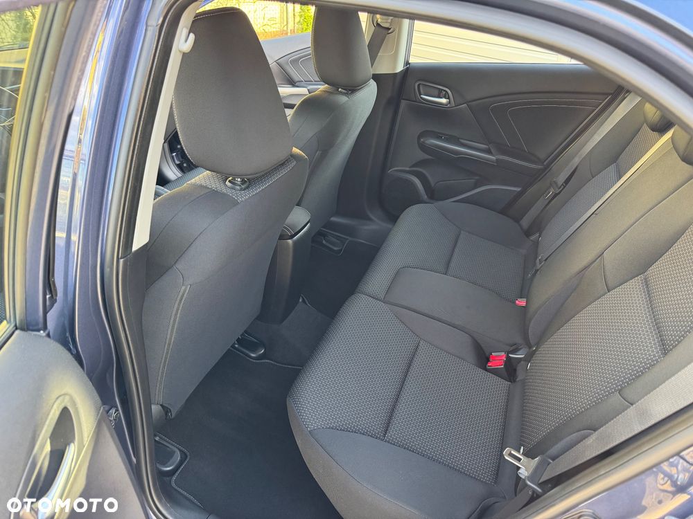 Honda Civic 1.4 i-VTEC Elegance - 26