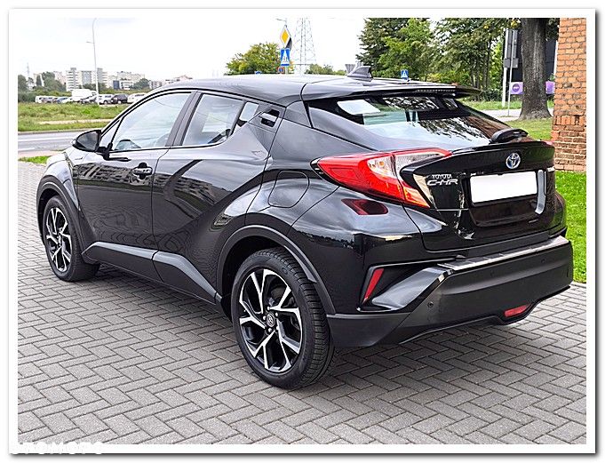 Toyota C-HR - 13