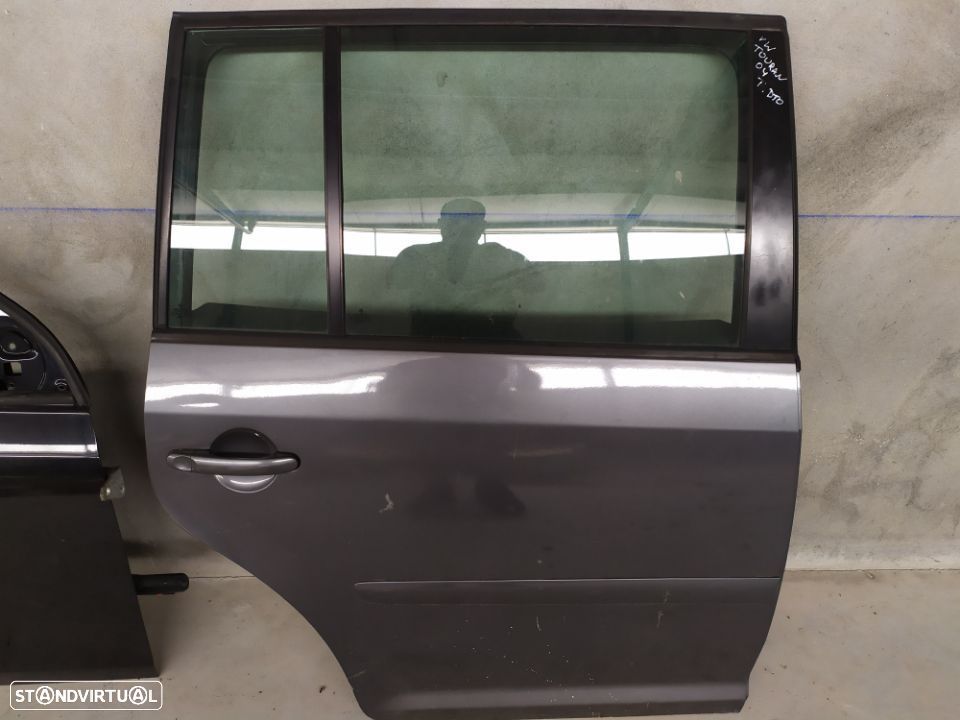PORTA VOLKSWAGEN TOURAN I - 03-10 - TRAS ESQUERDA / DIREITA - 2
