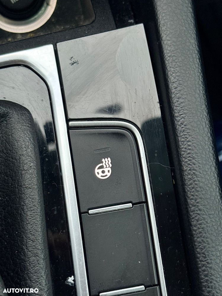 Volkswagen Passat 2.0 TDI DSG Highline - 17