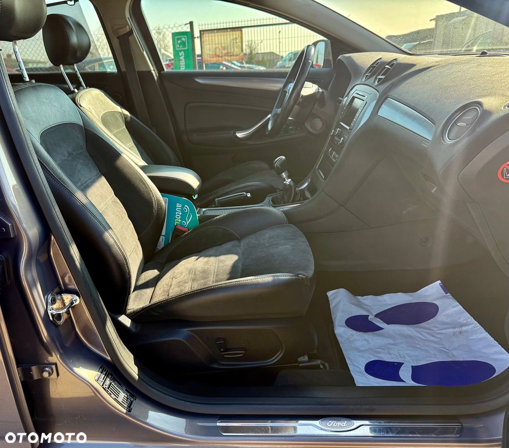 Ford Mondeo 1.6 TDCi ECOnetic Start-Stopp Titanium - 24