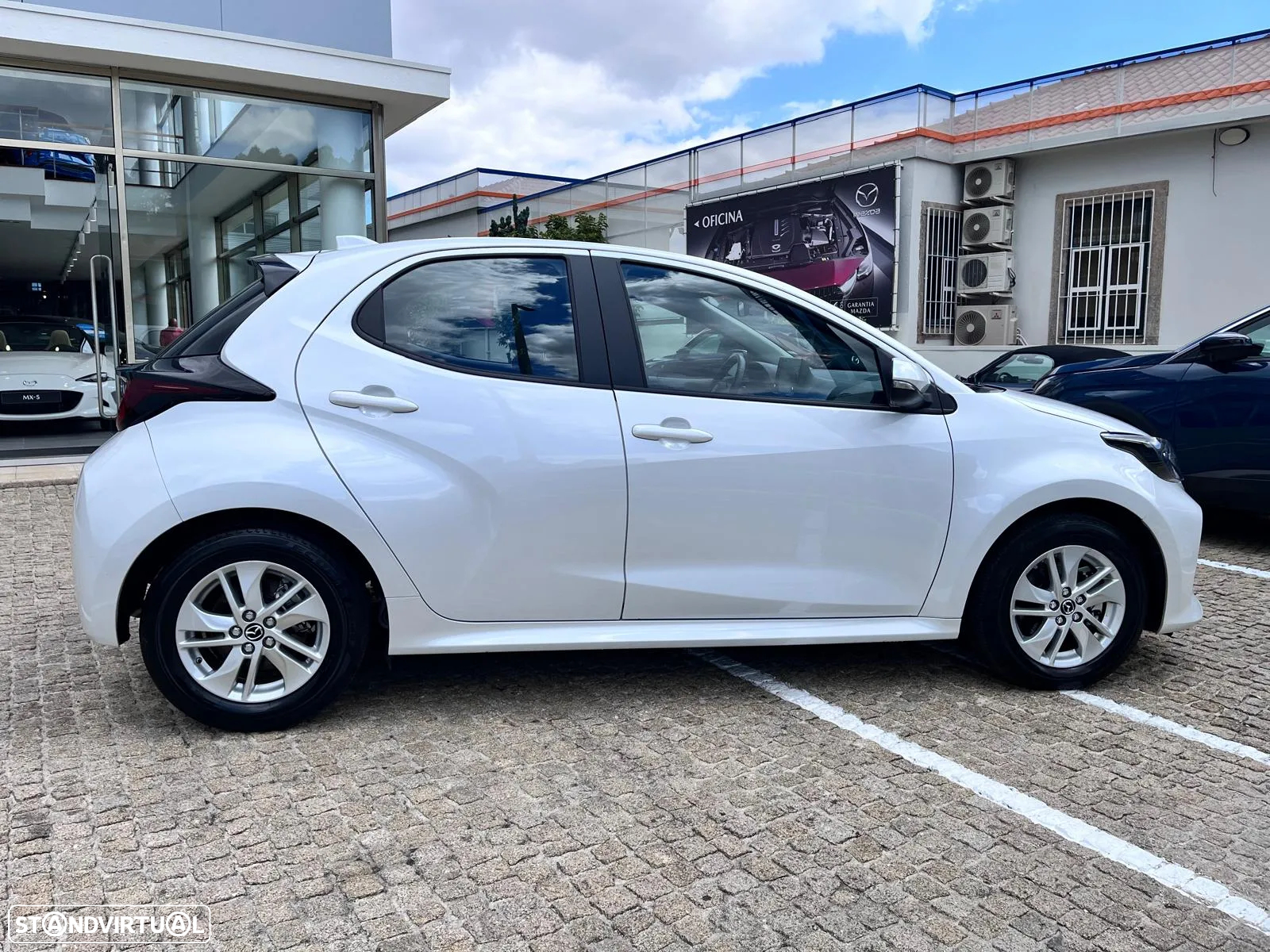 Mazda 2 1.5 L Hybrid VVT-i Agile - 5