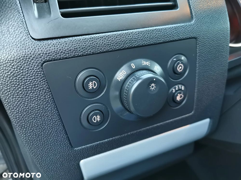 Opel Zafira 1.9 CDTI Automatik Edition - 32