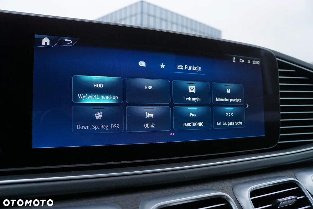 Mercedes-Benz GLE - 33