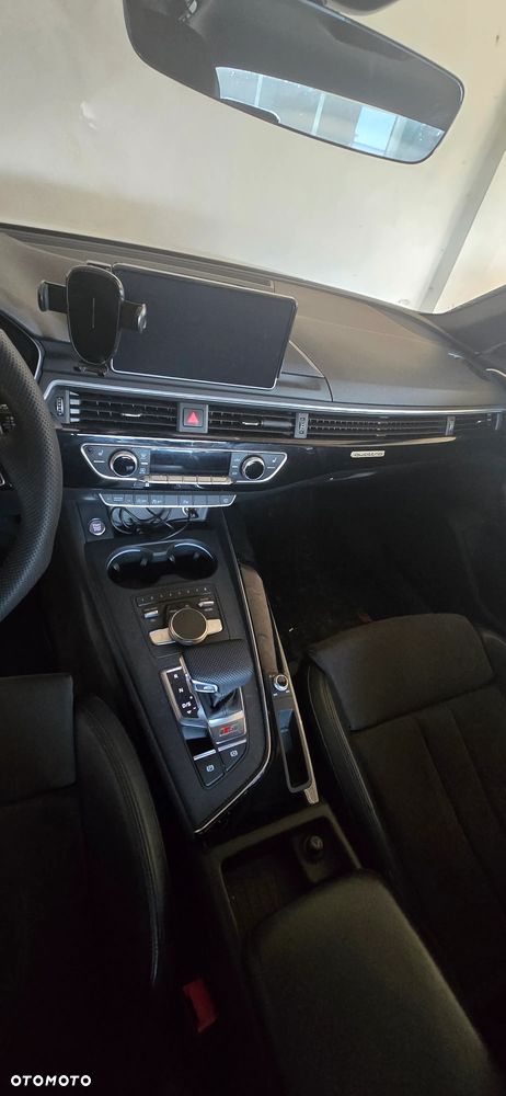 Audi A4 Limousine 2.0 TDI S tronic quattro sport - 12