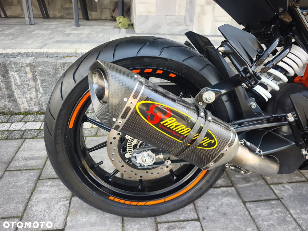 KTM Duke 390 - 24