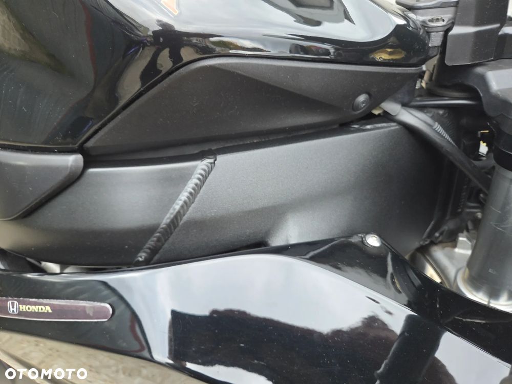 Honda CBR - 17