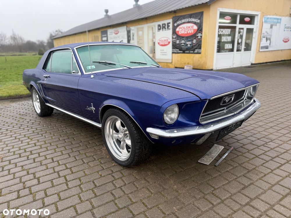 Ford Mustang - 17