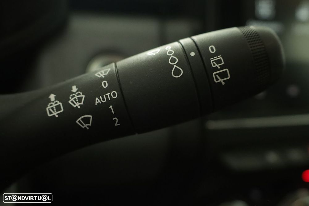 Mitsubishi Colt 1.0 MPI-T Invite - 17