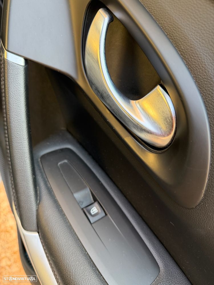 Renault Kadjar 1.5 Blue dCi Intens EDC — fotografia 19
