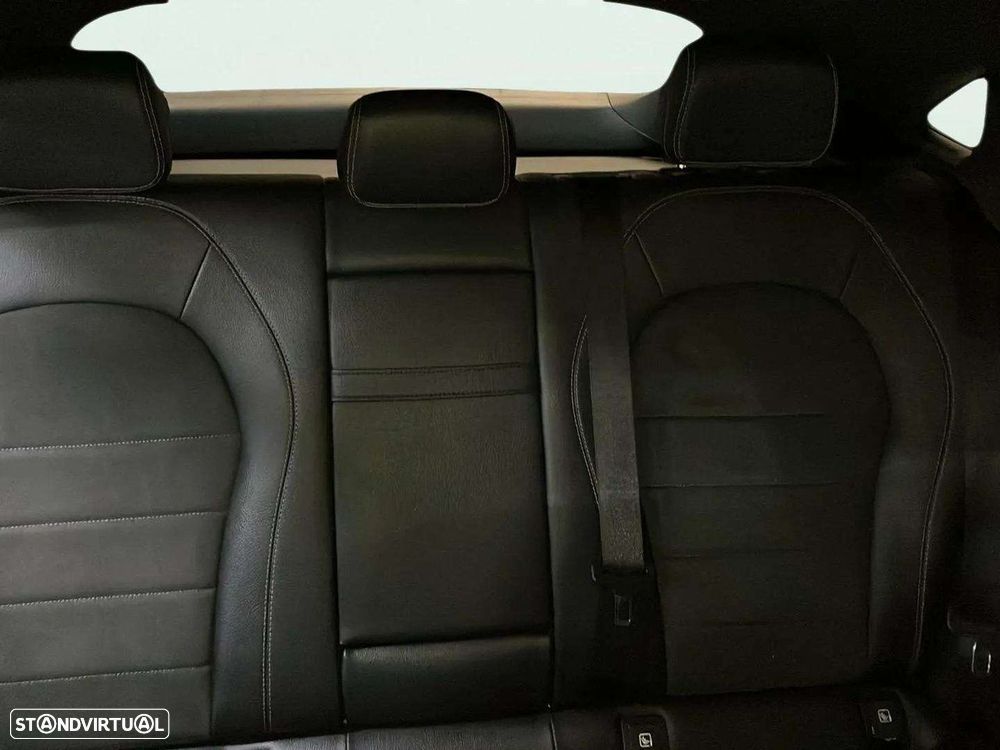 Mercedes-Benz GLC 350 e Coupé AMG Line 4-Matic - 17