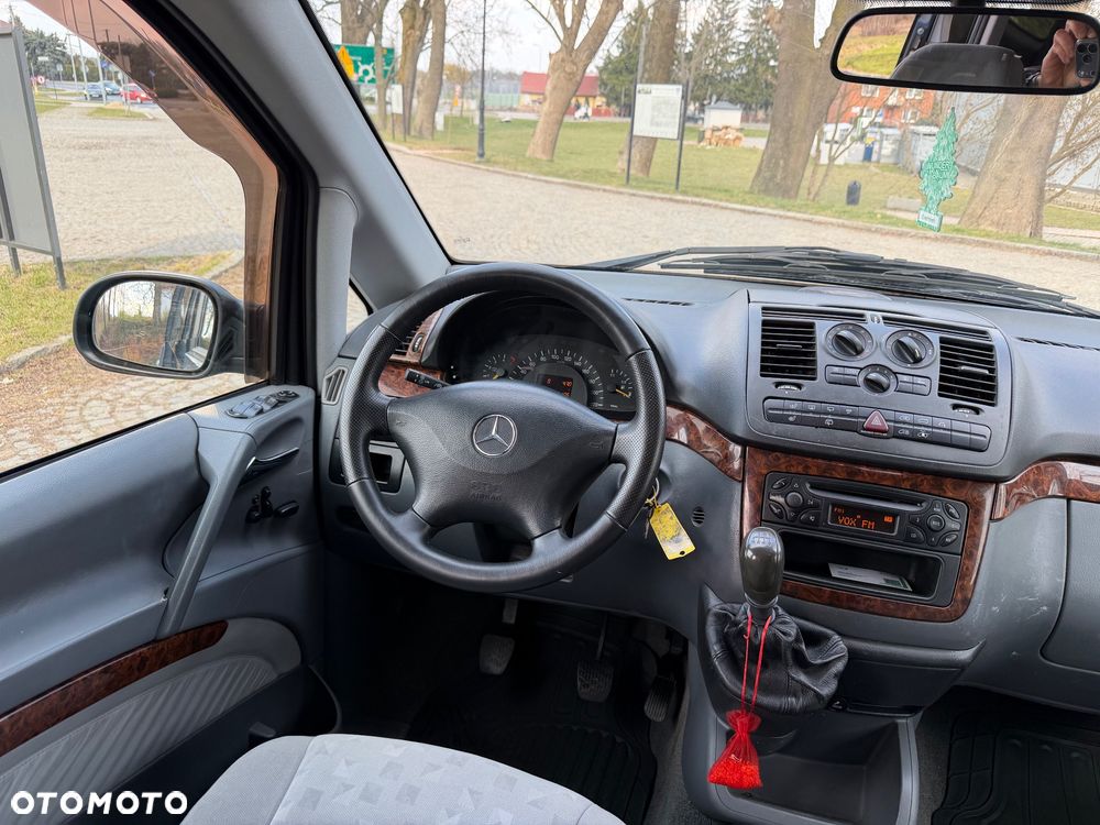 Mercedes-Benz Viano 2.2 CDI Trend (d³ugi) - 19