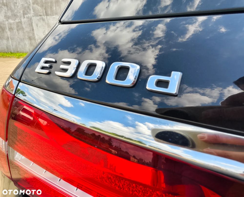 Mercedes-Benz Klasa E 300 d 9G-TRONIC Avantgarde - 24