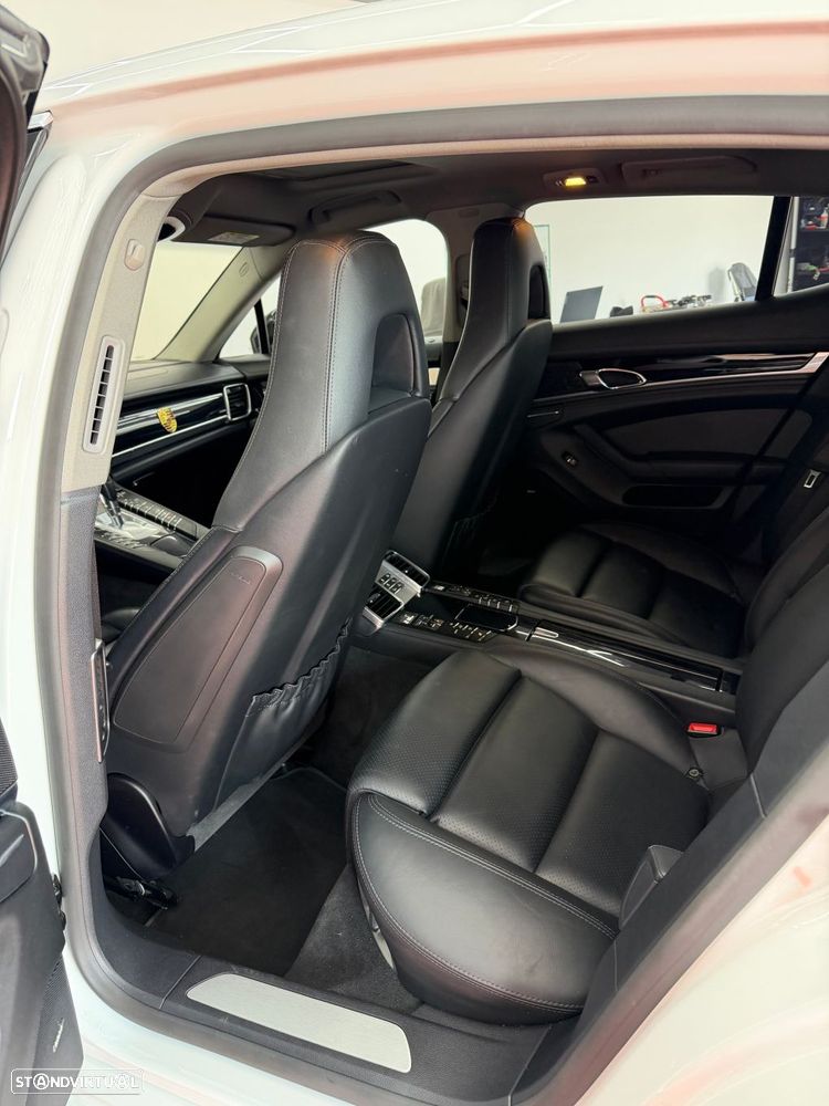 Porsche Panamera S E-Hybrid - 13