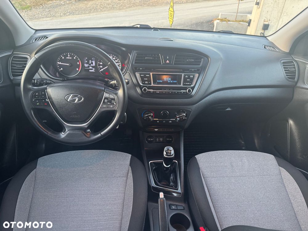 Hyundai i20 1.1 CRDi 5 Star Edition - 36