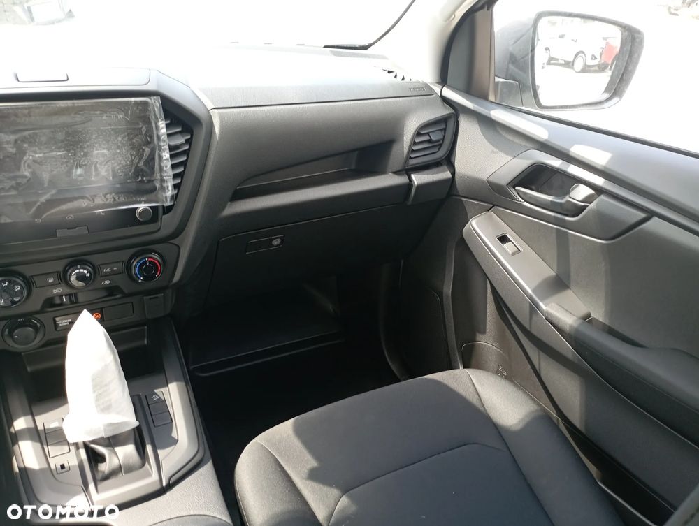 Isuzu D-Max 1.9 DC L - 29