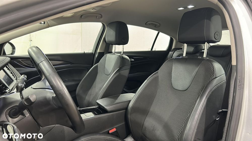 Opel Insignia 1.6 CDTI Innovation S&S - 17