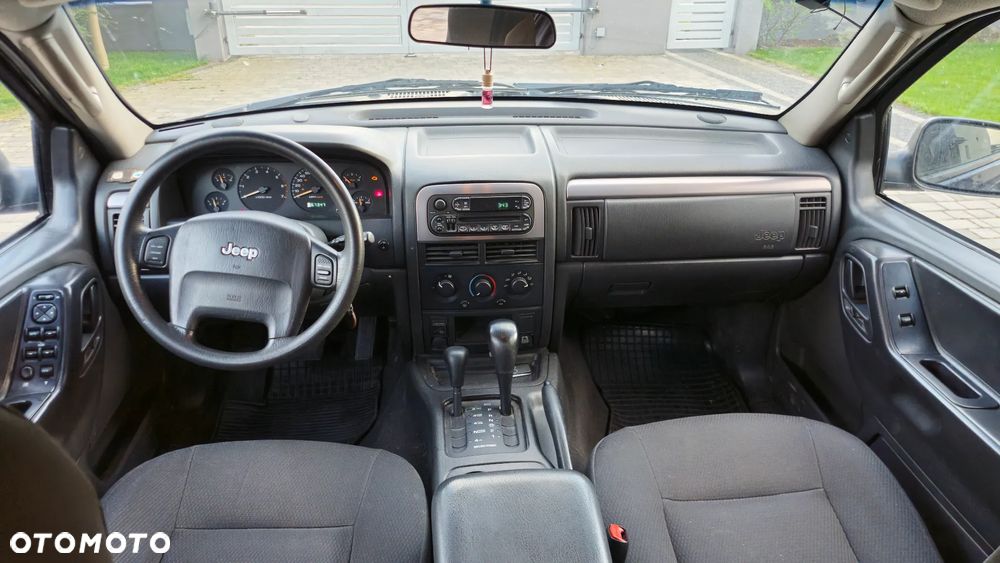 Jeep Grand Cherokee ver-4-0-laredo - 20