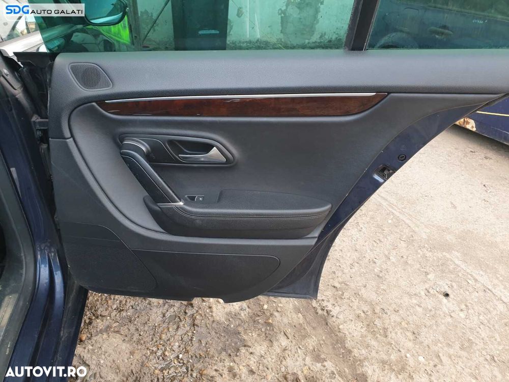 Panou Tapiterie Fata Usa Interioara Dreapta Spate Piele Neagra Volkswagen CC 2012 - 2017 [C3840]