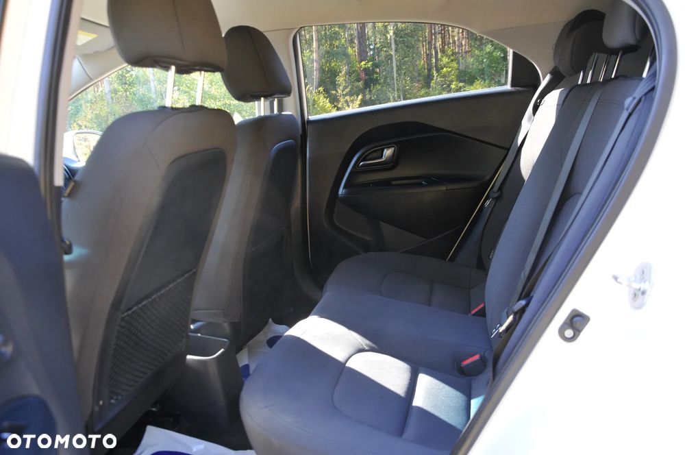 Kia Rio 1.2 Business Line - 26
