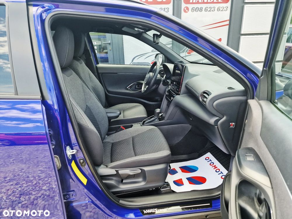 Toyota Yaris Cross Hybrid 1.5 Style AWD - 23