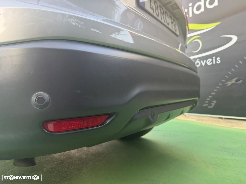 Nissan Qashqai 1.5 dCi N-Connecta - 9