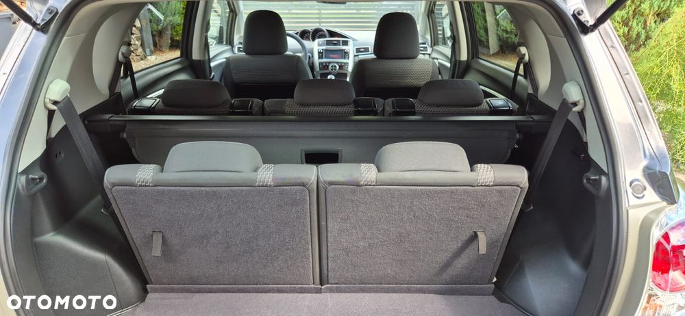 Toyota Verso 1.6 D-4D Premium 7os EU6 - 11