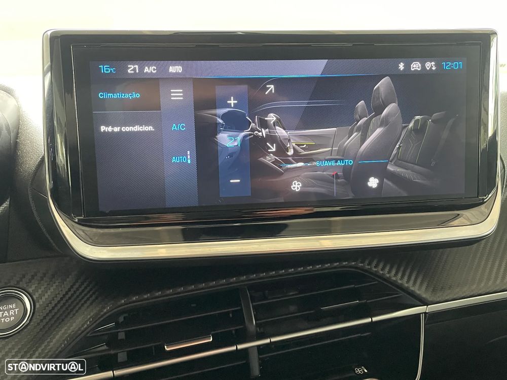 Peugeot e-2008 Allure Pack - 24