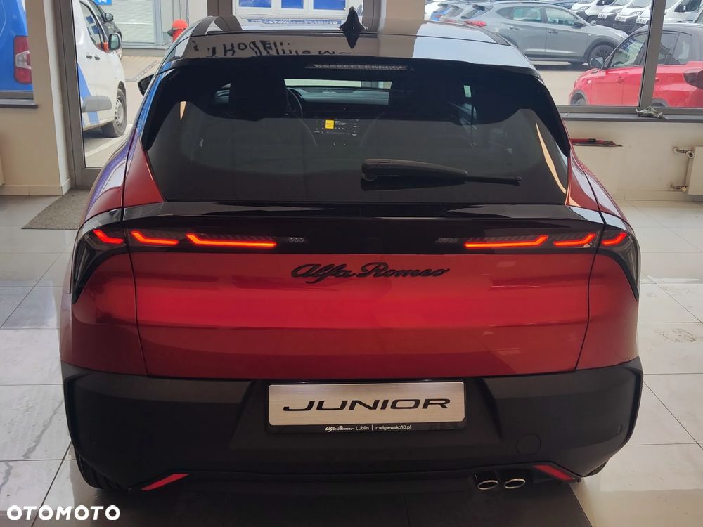 Alfa Romeo Junior 1.2 mHEV Ibrida Speciale eDCT - 10