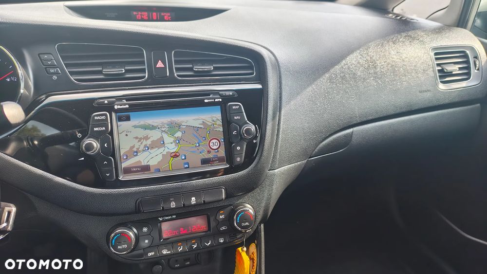 Kia Ceed 1.6 GDI Business Line - 19