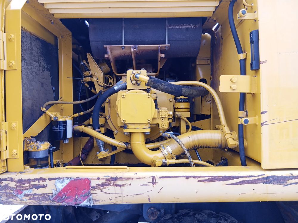 Komatsu PW 170 ES - 15