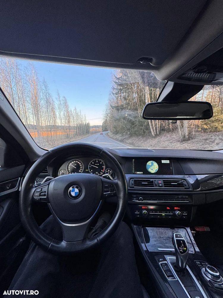 BMW Seria 5 520d Aut. - 7