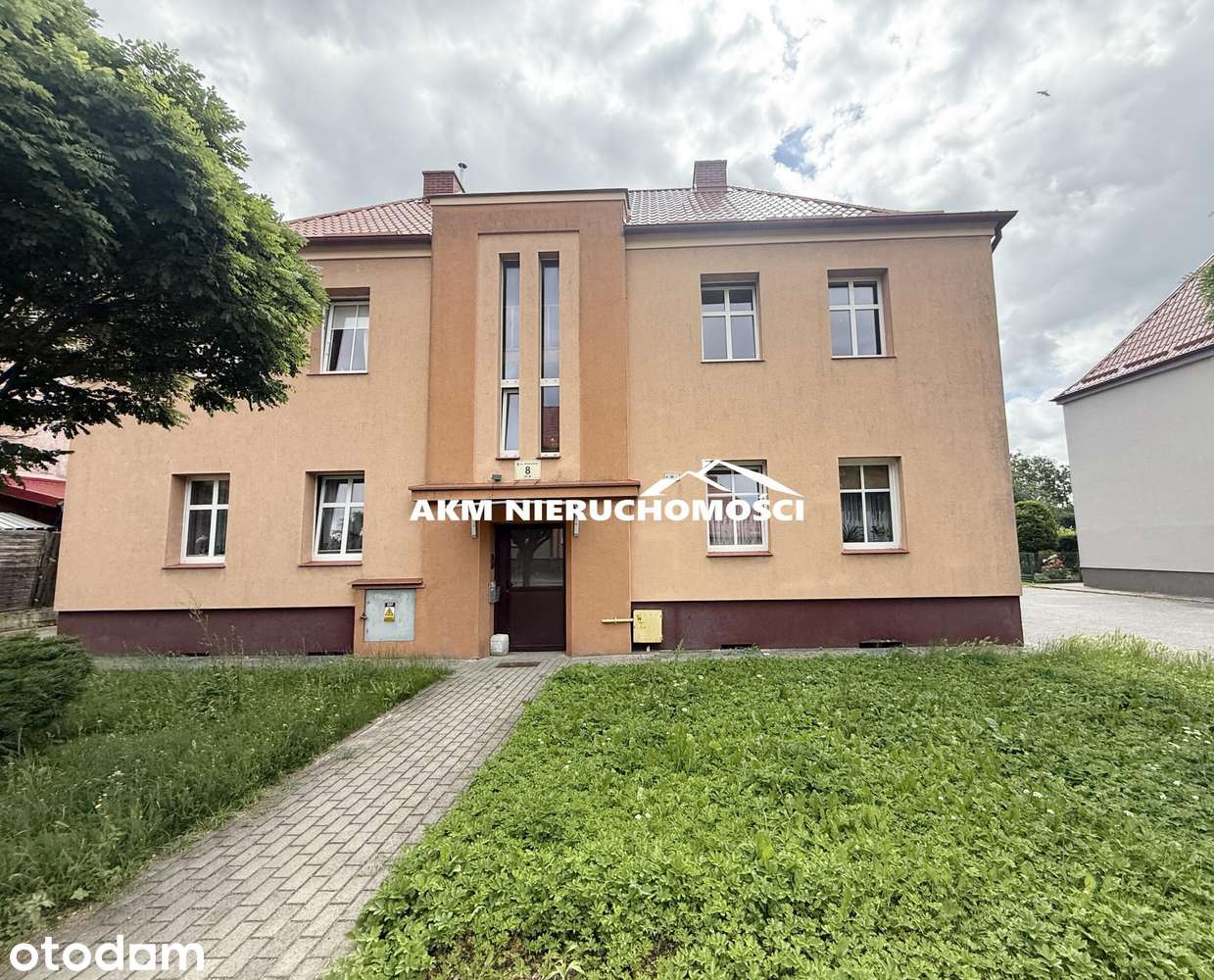 Mieszkanie na pierwszym piętrze z potencjałem