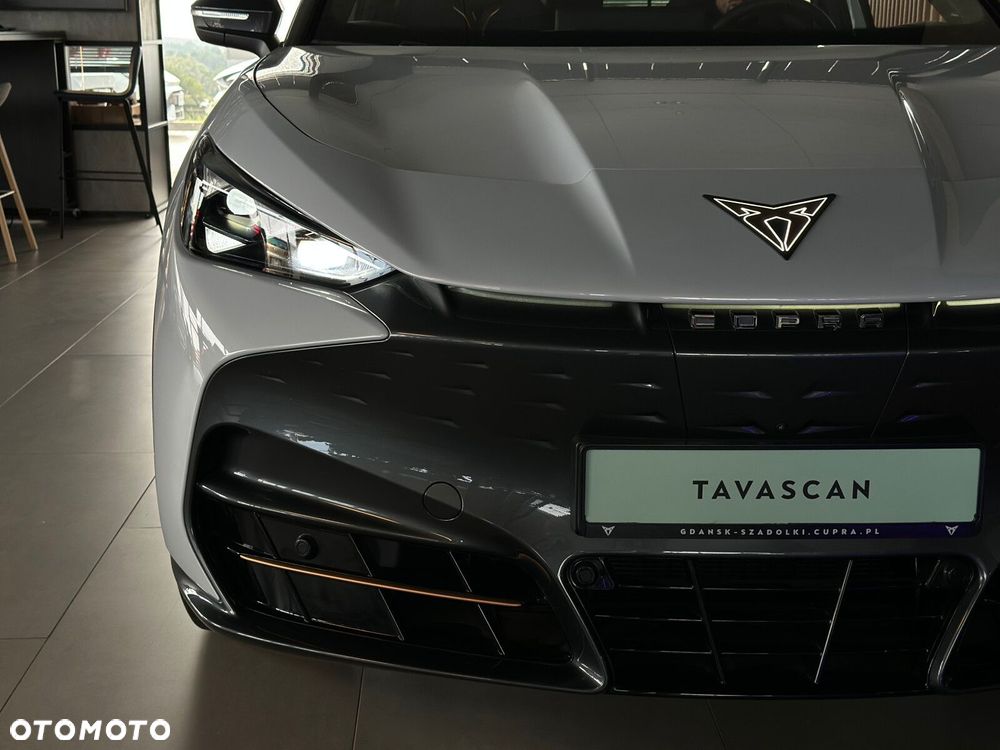 Cupra Tavascan 82kWh 4Drive VZ - 38