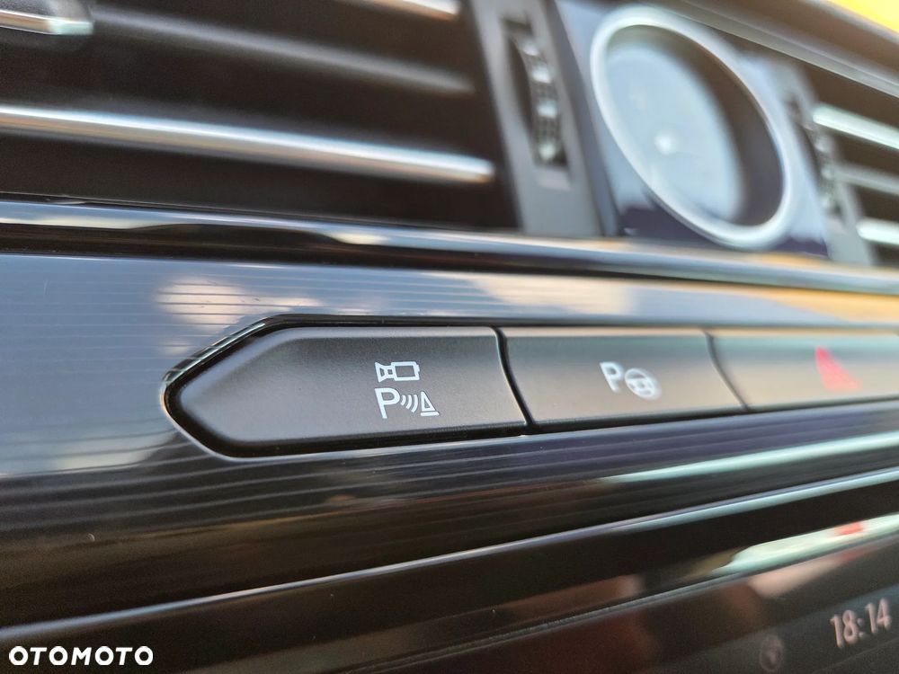 Volkswagen Arteon 2.0 TSI Elegance DSG - 32