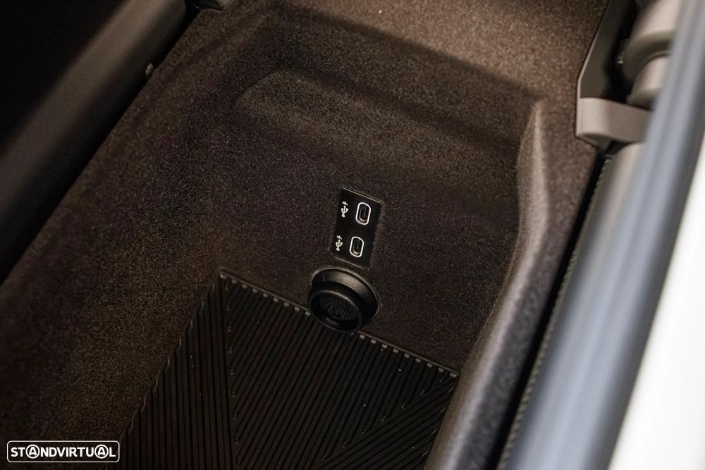 BMW 760 M760e xDrive - 31